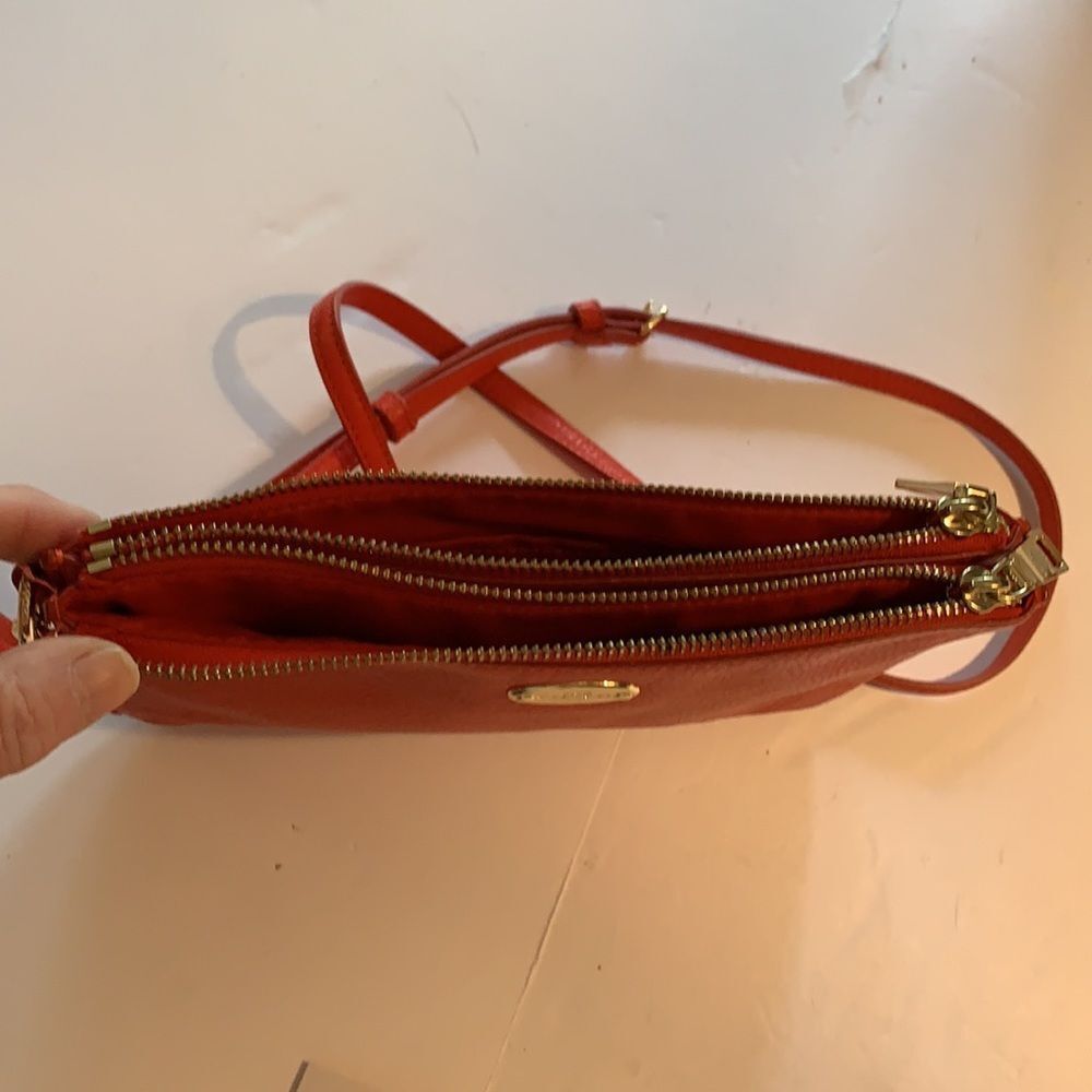 Coach Pebbled cardinal leather crossbody bag - Picture 5 of 10